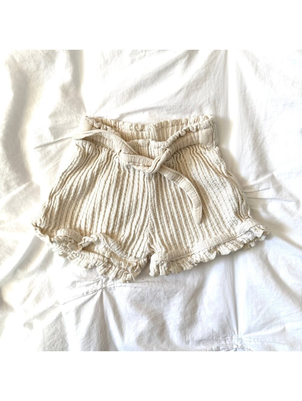 Zara Cream Colored Ruffle Paper Bag Tie Shorts